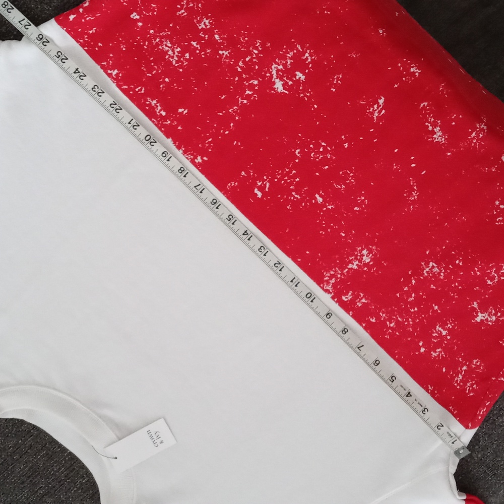 🆕️ 🎉Crown & Ivy🎉 - Red/White Oversized L/S Sweeper Pullover - Picture 12 of 14